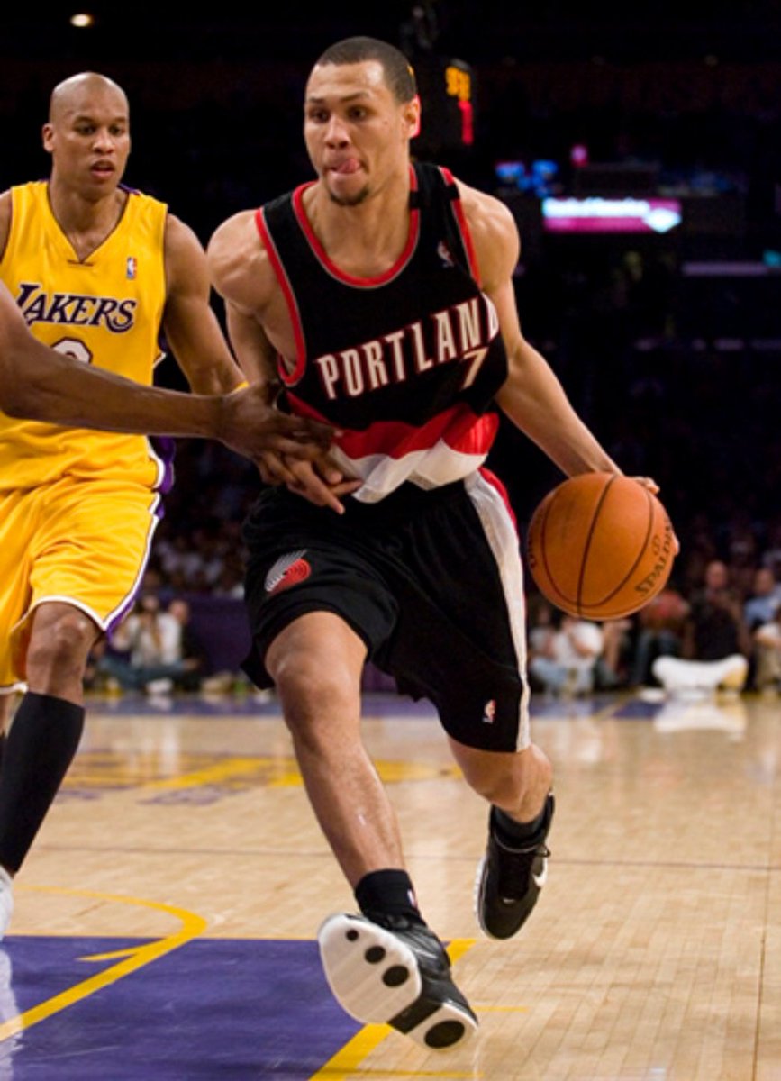 年轻球员的 年轻球员的