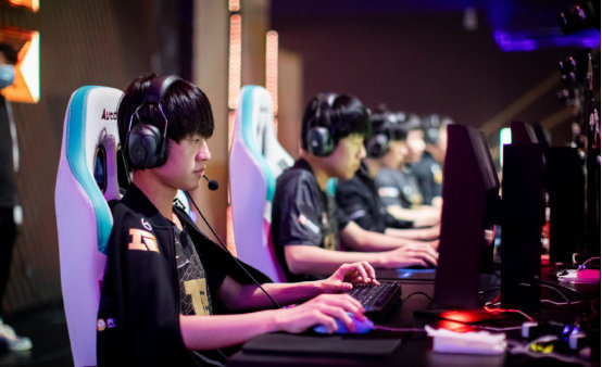 予如此高的 予如此高的