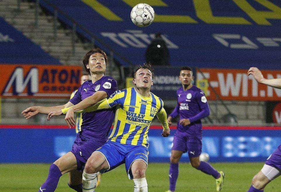 的国际动向 的国际动向