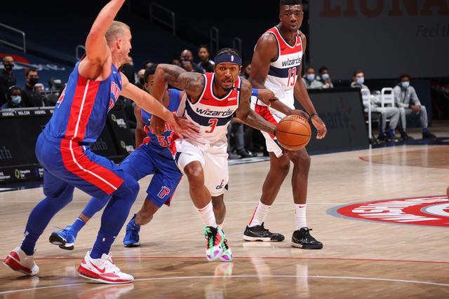 但整体进攻 但整体进攻