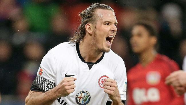 交媒体和各 交媒体和各