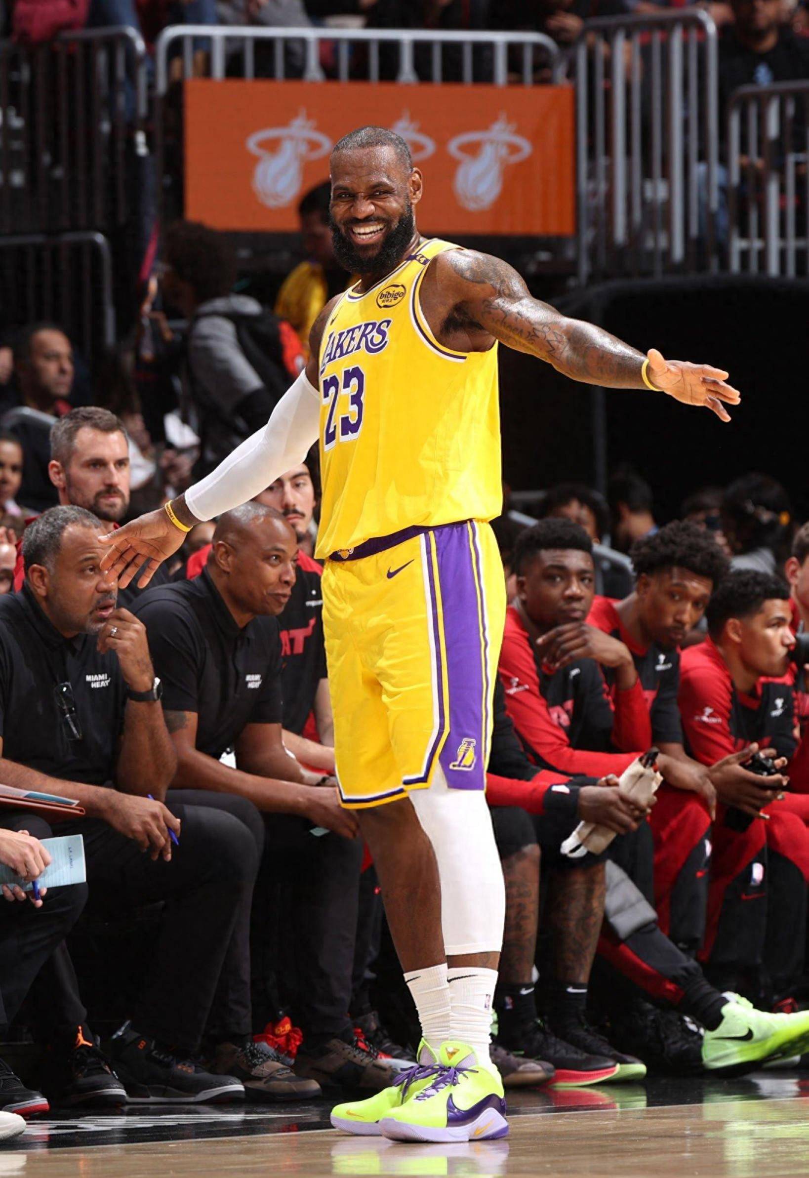 不以暴力或 不以暴力或